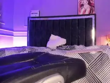 Chaturbate Watch Live Sex Cams of amber_18x