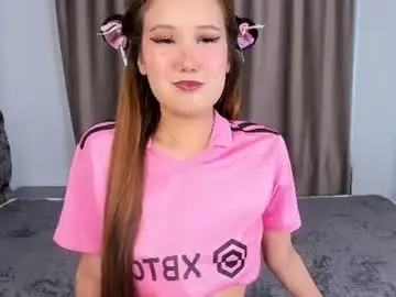 Chaturbate Free Live Porn of cinnamonpie_