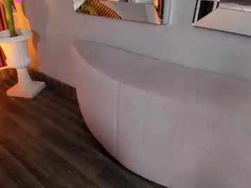 Chaturbate Free Porn Cam of isabellax21
