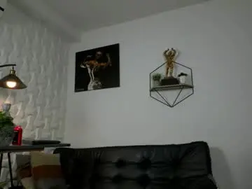 Chaturbate Best live sex cam show of casticatheking