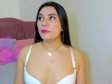 Chaturbate Adult Video Chat of yourlatina_emely