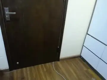 Chaturbate Live Sex Cam of bearsuri