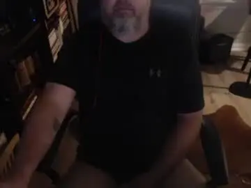 Chaturbate Live Sex Cam of bighugmugg