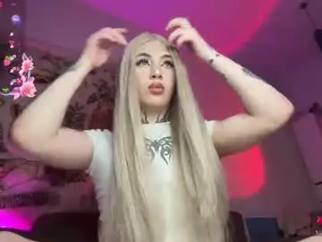 Chaturbate Best live sex cam show of chloevesper