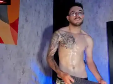 Chaturbate Live Sex Cam of codyywalker