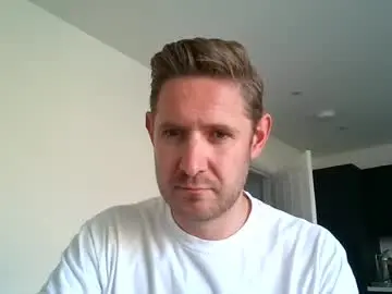 Chaturbate Live Sex Cam of dirtylondon729