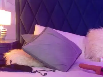 Chaturbate Live Porn of violet_saunders