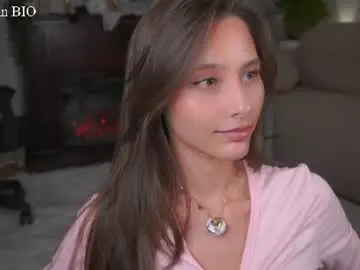 Chaturbate Sex Cam of falinecrosthwaite