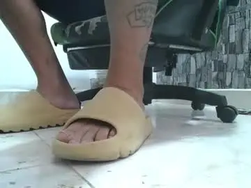 Chaturbate Nude Webcam of srfindomfeet_