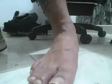 Chaturbate Adult Video Chat of srfindomfeet_