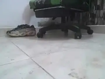 Chaturbate Best Webcam of srfindomfeet_