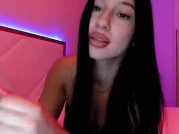 Chaturbate Live Sex Cam of delly_love