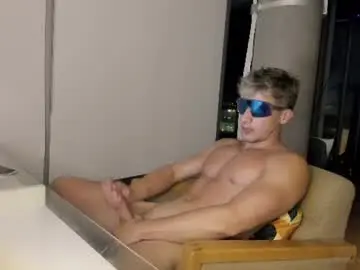 Chaturbate Free Porn Cam of juniormadison69