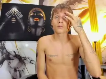 Chaturbate Live Sex Cam of mono_blonde