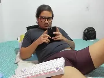 Chaturbate Free Live Porn of axel_hornyy