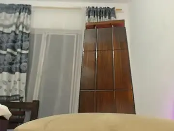 Chaturbate Best live sex cam show of camila_blandexxxx