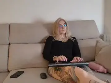 Chaturbate Live Sex of tattoobbgirl