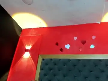 Chaturbate Live Sex Cam of yayahilton