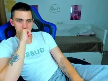 Chaturbate Sex Chat of frank_mooree