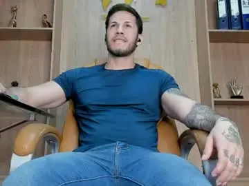 Chaturbate Free Porn Cam of george_diesell_
