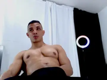 Chaturbate Free Live Porn of antonywebb94