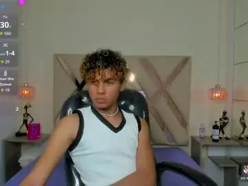 Chaturbate Watch Live Sex Cams of anyelotwink