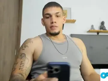 Chaturbate Watch Live Sex Cams of axel_taylor21