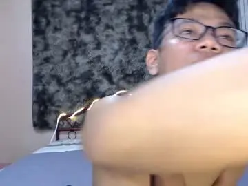 Chaturbate Live Sex Cam of urdreamboy_doms