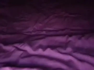 Chaturbate Live Sex Cam of dilevics1985