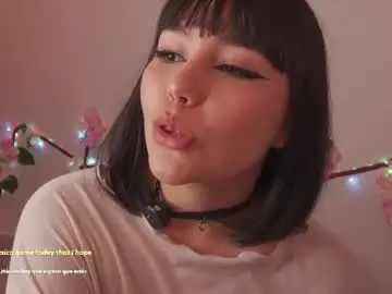 Chaturbate Sex Cam of moon_eyess