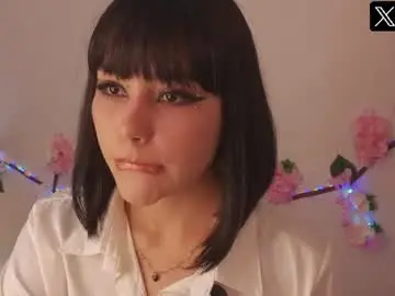 Chaturbate Live Porn of moon_eyess