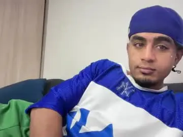 Chaturbate Live Sex Cam of dominic_brand