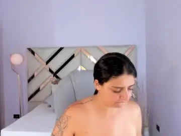 Chaturbate Free Live Porn of kylie_reyes