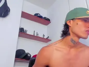 Chaturbate Free Live Porn of jonryder_