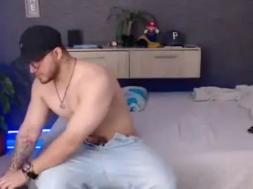 Chaturbate Free Live Porn of maximussantorini