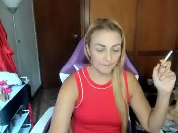 Chaturbate Nude Webcam of adrianapdes
