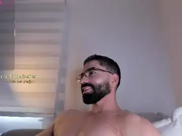 Chaturbate Sex Cam of edrick_walton
