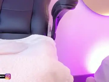 Chaturbate Watch Live Sex Cams of hanna_moonlight_