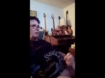 Chaturbate Free Porn Cam of mitchnails69