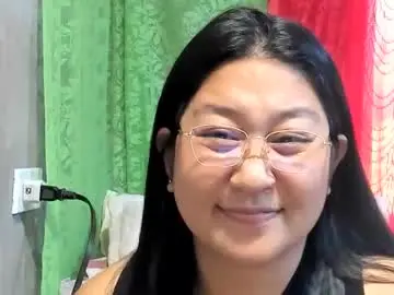 Chaturbate Watch Live Sex Cams of sweetpilipina88