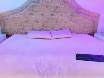 Chaturbate Best live sex cam show of zenyavirelli