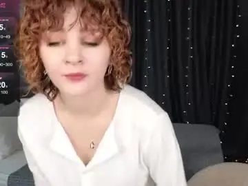 Chaturbate Adult Webcam of kira_fluffy