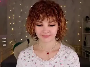 Chaturbate Free Porn Cam of kira_fluffy