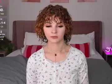 Chaturbate Free Porn Cam of kira_fluffy