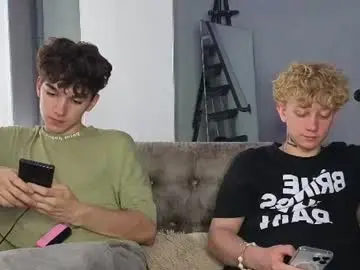 Chaturbate Live Porn of em_chipsi