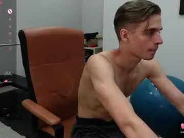 Chaturbate Best live sex cam show of thomas_brons