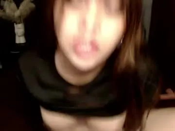 Chaturbate Live Sex Cam of tssassy_julie23