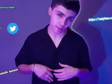 Chaturbate Watch Live Sex Cams of aron__cooper
