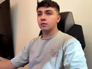 Chaturbate Private Sex Chat of aron__cooper