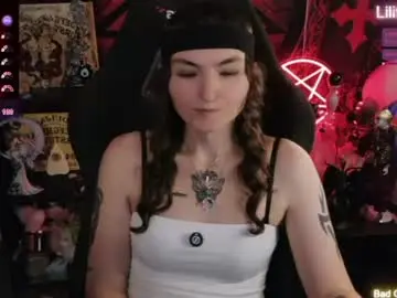 Chaturbate Best live sex cam show of lilithara666